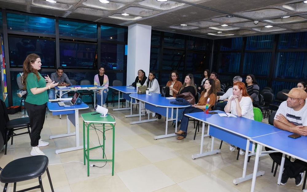 Sala de aula em capacitação de gestores