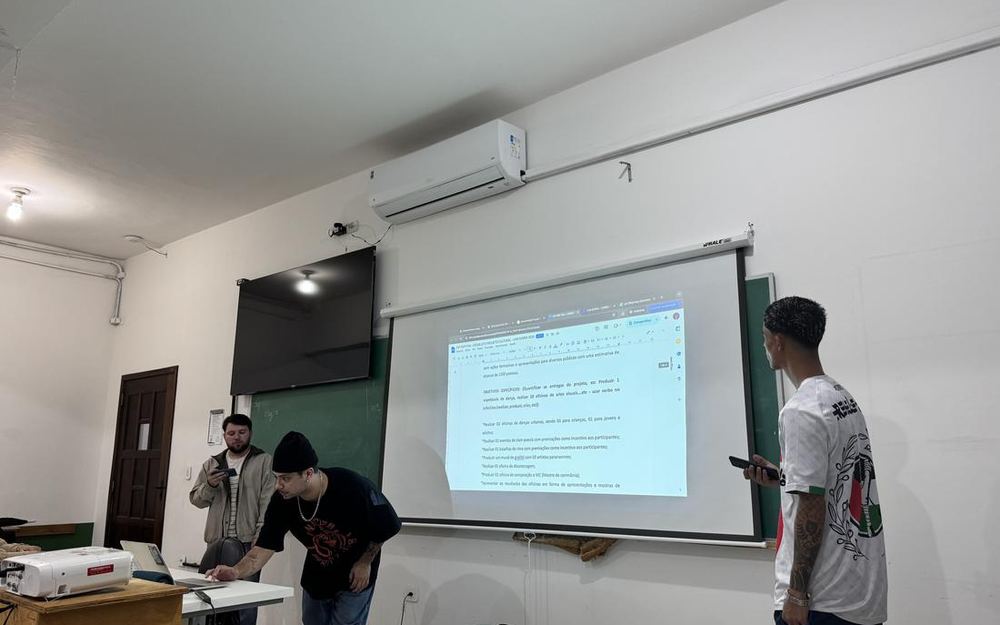 Oficina com agentes culturais